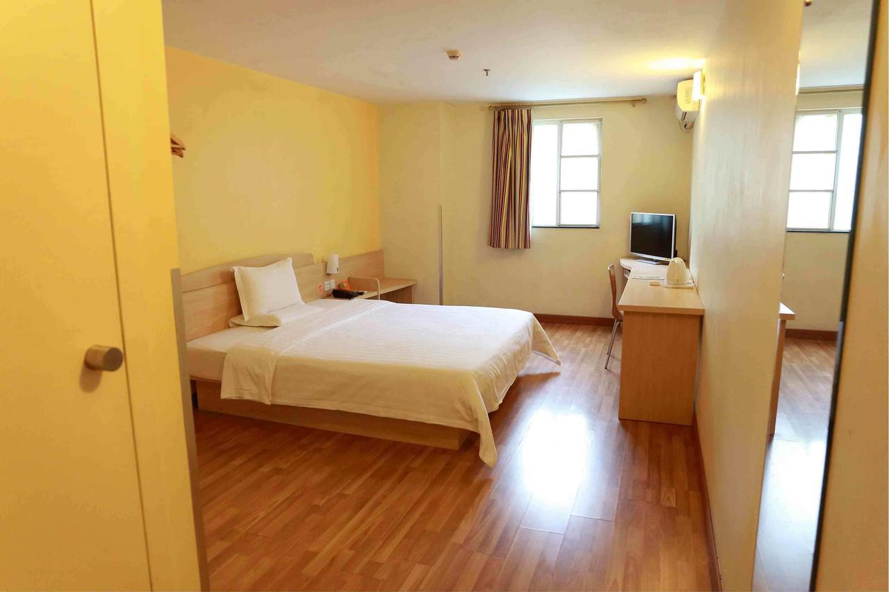 7Days Inn Changsha Jingwanzi Extérieur photo