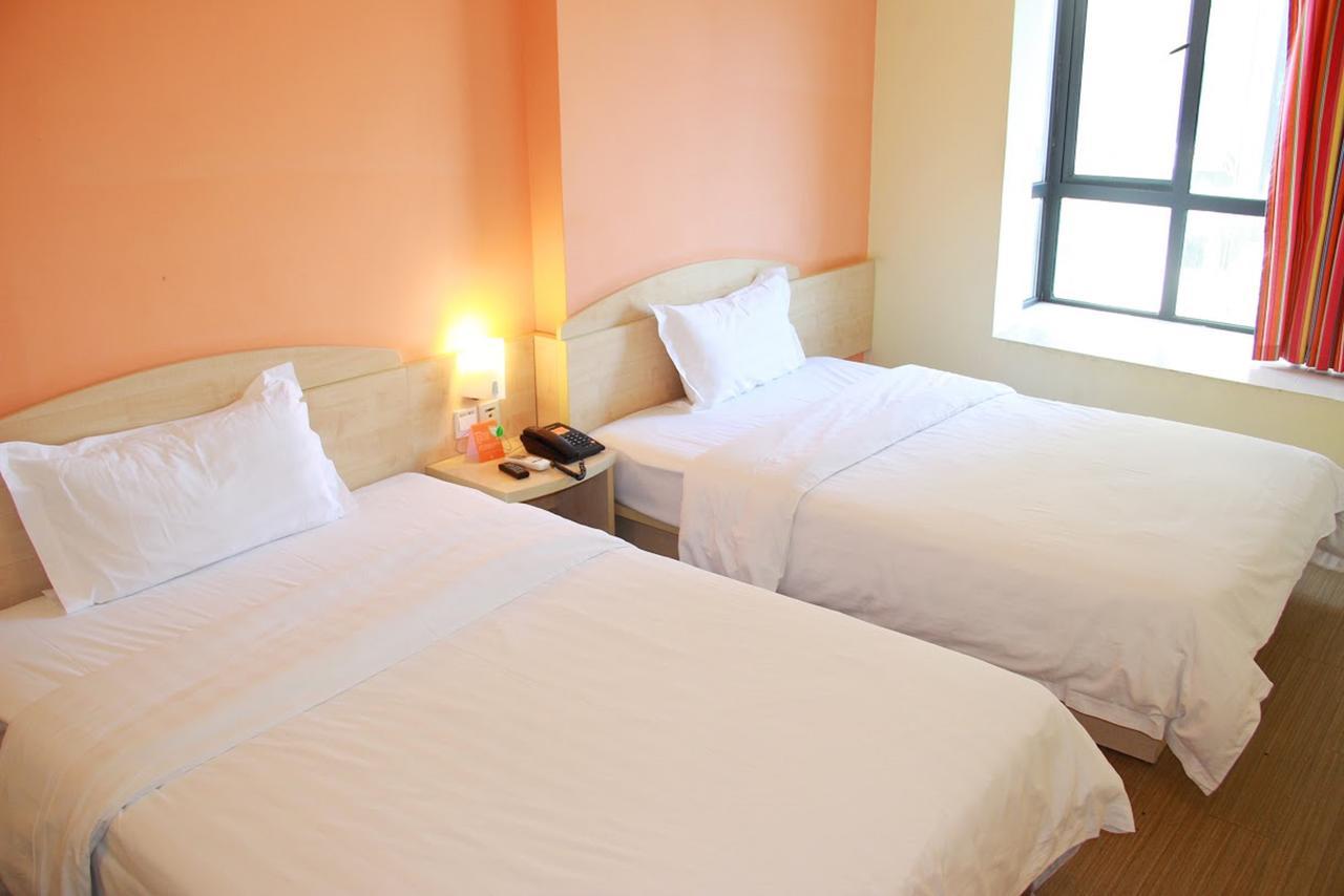 7Days Inn Changsha Jingwanzi Extérieur photo
