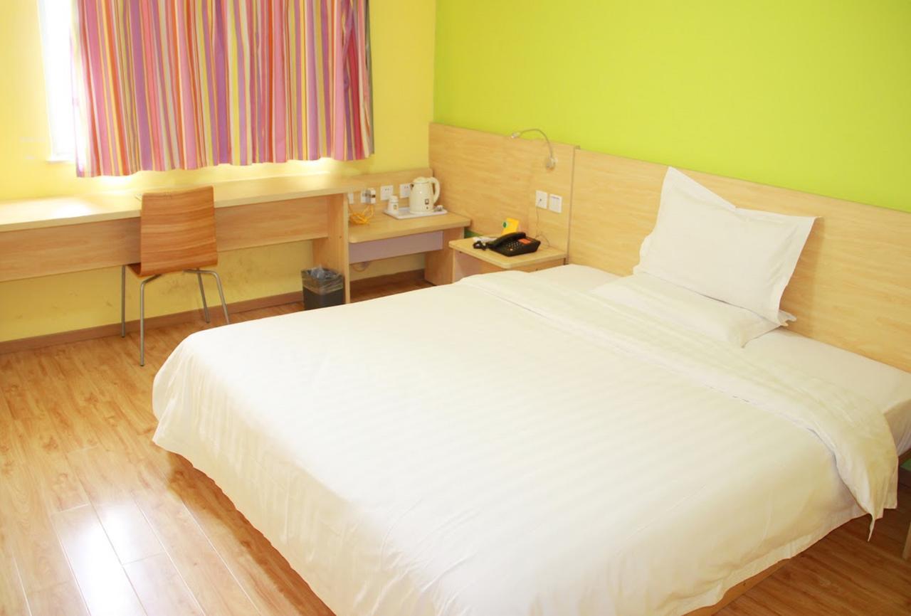 7Days Inn Changsha Jingwanzi Extérieur photo